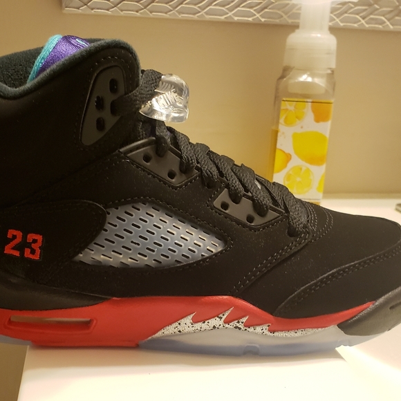 Air Jordan Retro Fire Ice Boys 4.5 - Picture 3 of 4